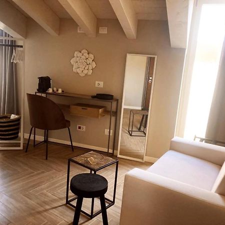 Gatto Bianco Rooms 42 Bergamo Exteriör bild