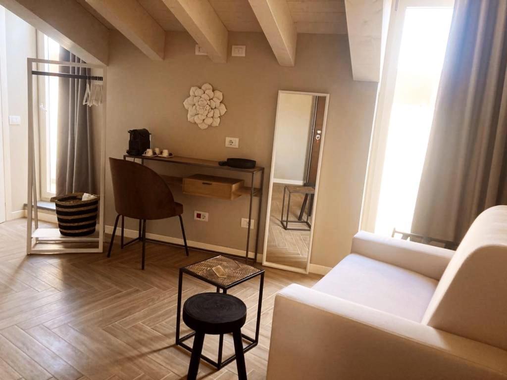 Gatto Bianco Rooms 42 Bergamo Exteriör bild